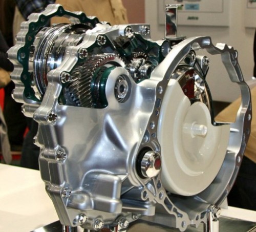 Chrysler готовит первую в мире 9-ступенчатую трансмиссию